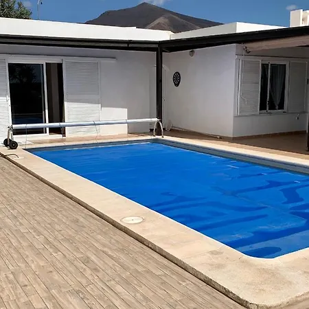 Lovely D'ogna, Las Coloradas, Playa Papagayo Villa