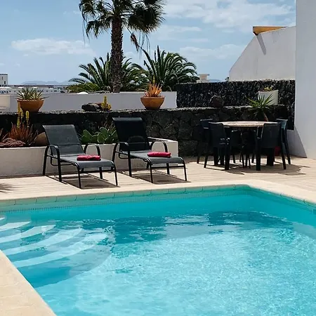 Lovely D'ogna, Las Coloradas, Playa Papagayo Villa *
